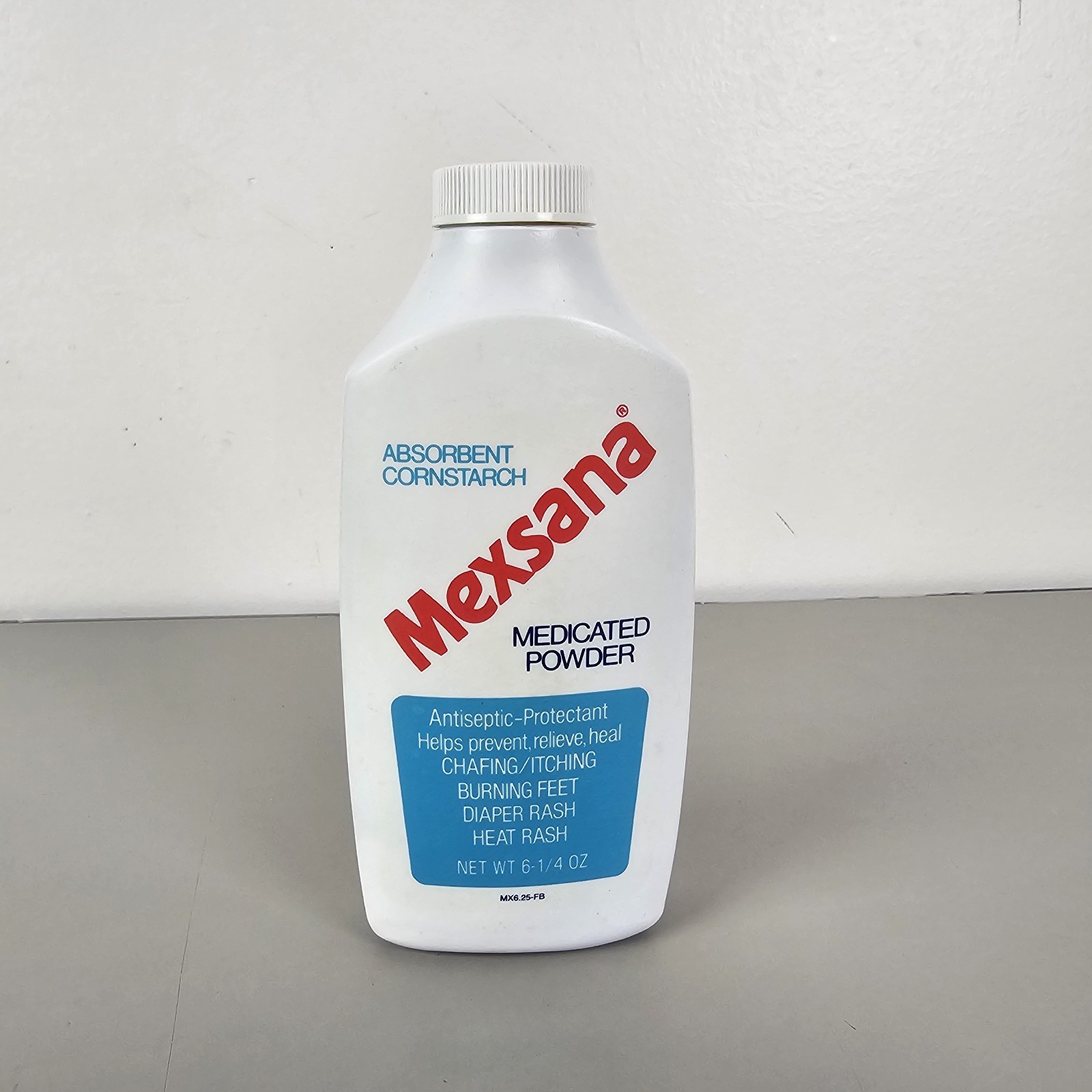 Mexsana Medicated Powder Original Formula Collectible Opened 6 1/4 Oz