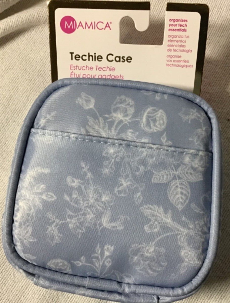 MIAMICA  TECHIE CHARGER  CASE WITH INSIDE MESH DIVIDER  BLUE NWT