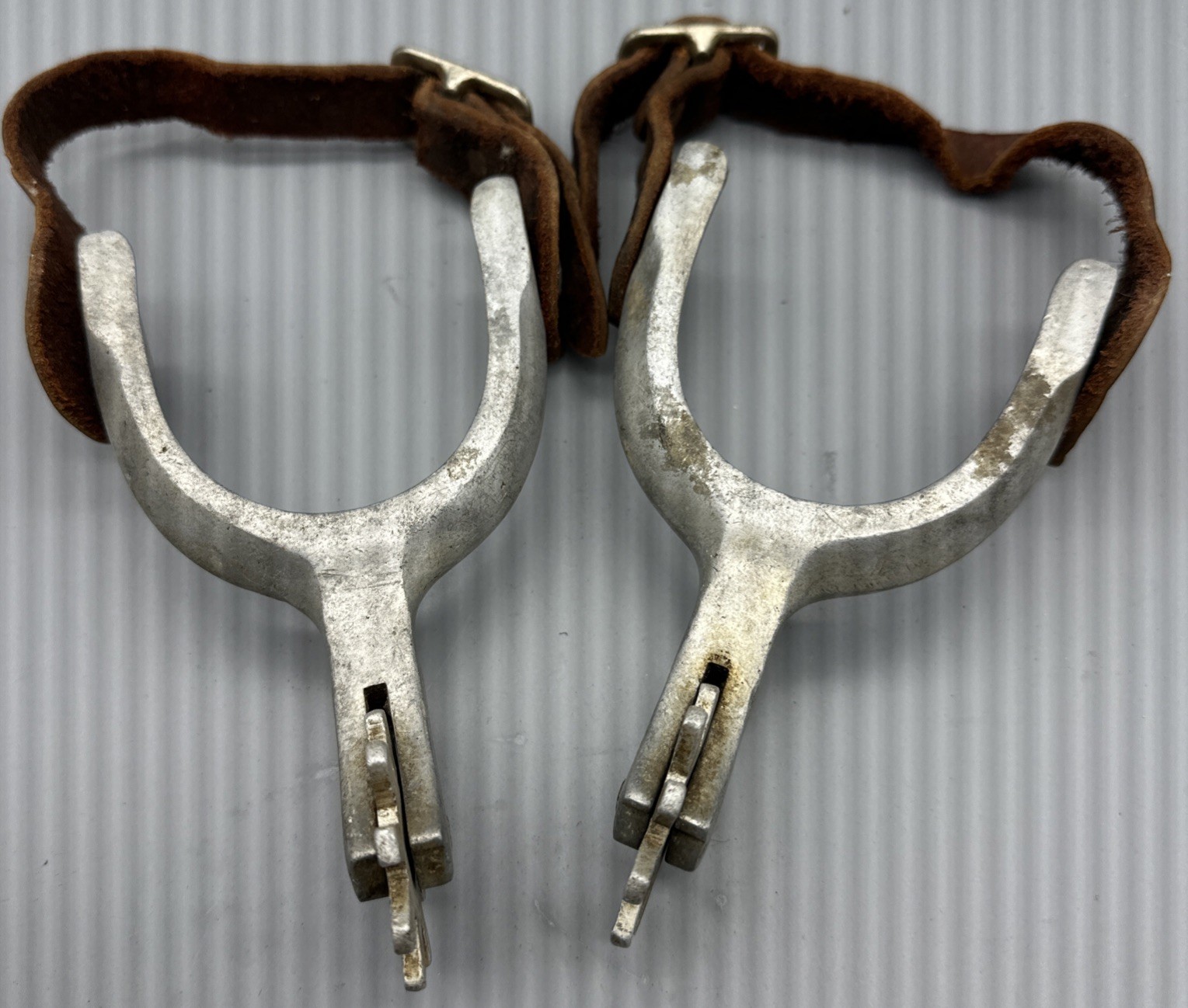 Aluminum Western Spurs And Straps