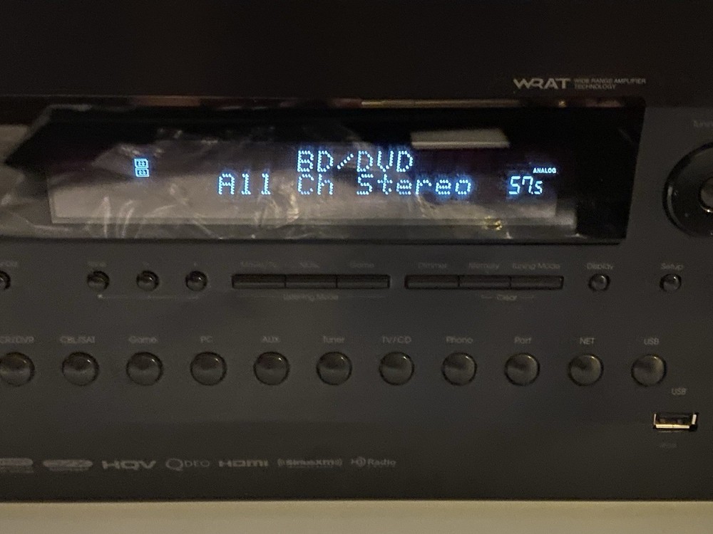 Integra DTR-50.3   Receiver - Powers Up - (see description) no remote