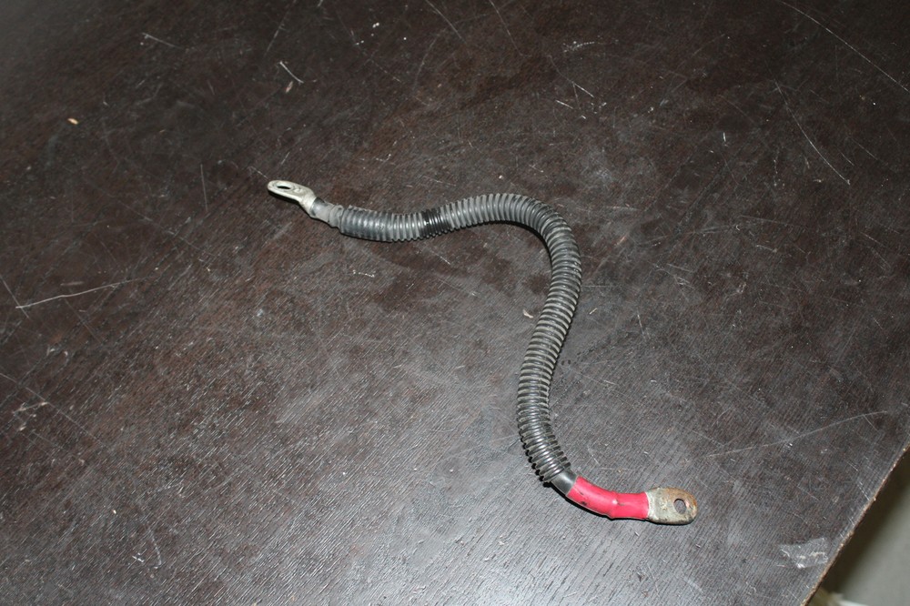 2001 Harley-Davidson Electra Glide POSITIVE CABLE