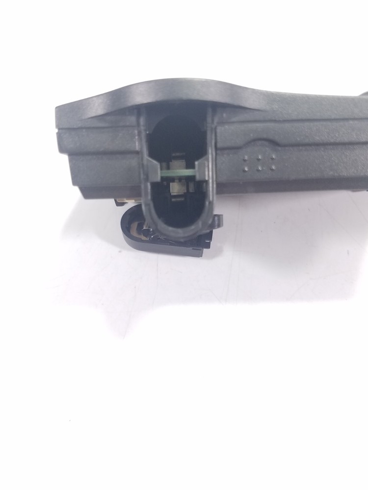 Plantronics Vista M12 Universal Audio Processor Headset Amplifier No Cords.