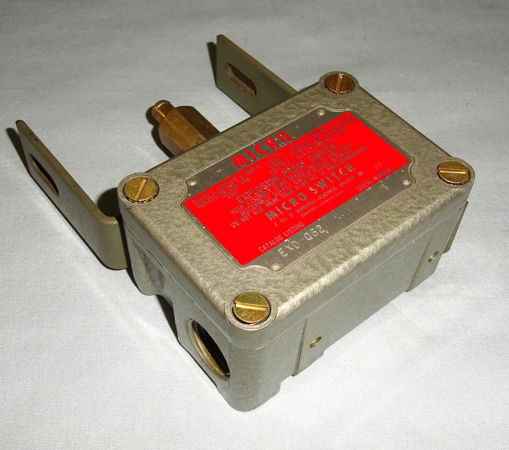 Microswitch EXD-Q62 Explosion Proof Switch EXDQ62 Micro NEW