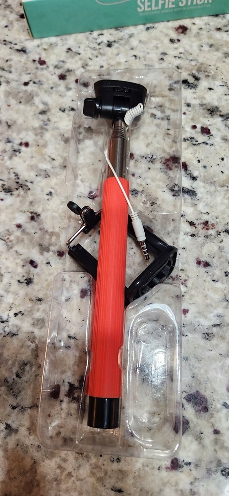 selfie stick - telescoping handle with shutter button NIB Free Shipping