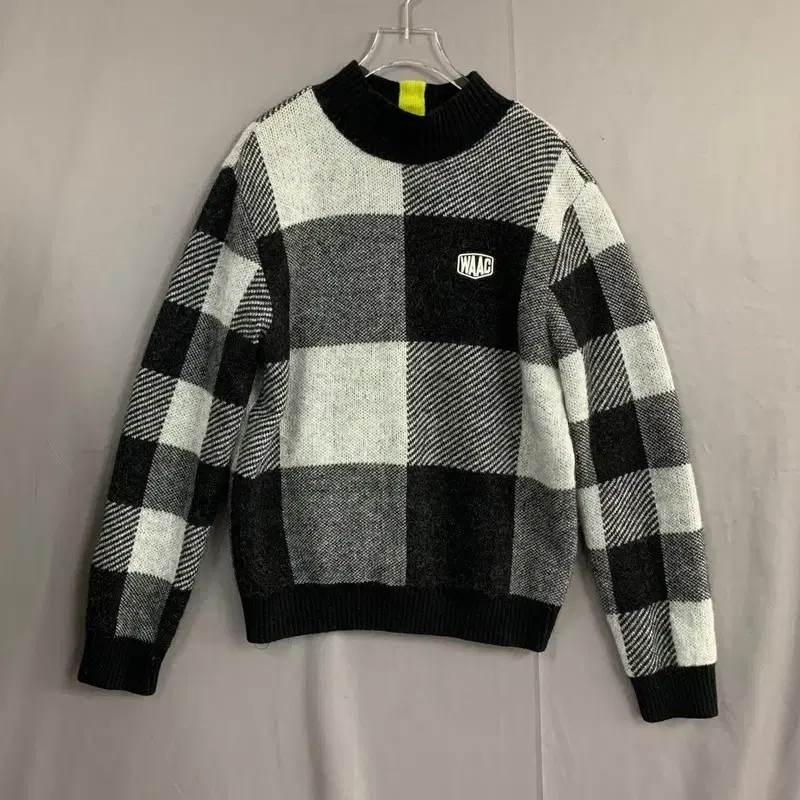 WAAC Golf Check Windbreaker Sweater Official