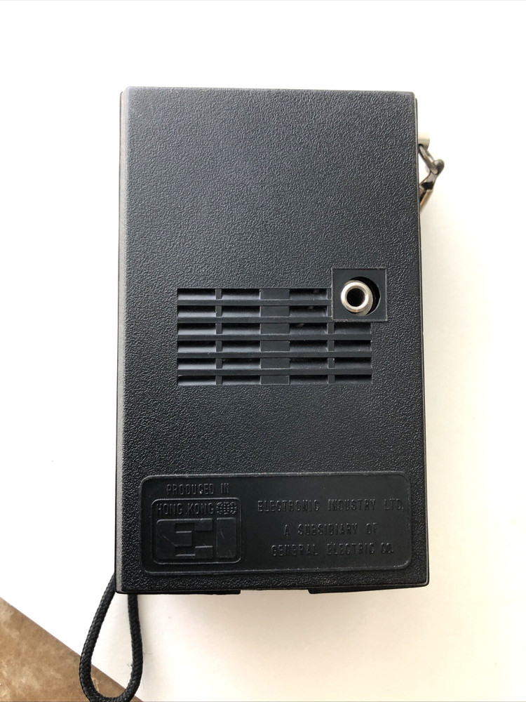 VTG General Electric Solid State Radio P2750 With Box & Earphone - does not work