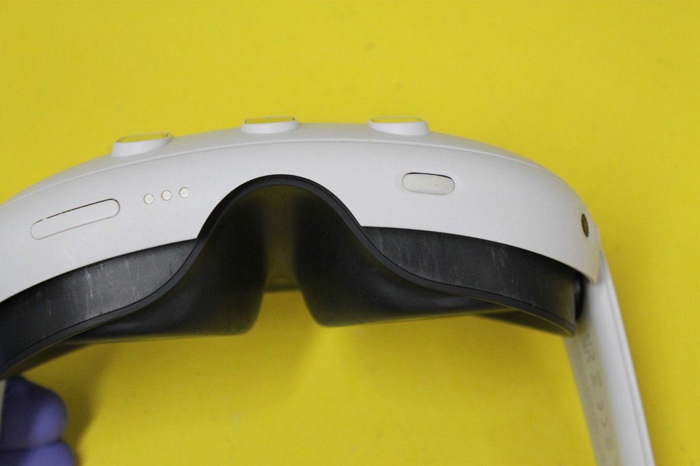 Meta Quest 3 512GB VR Headset Only (No Controllers) - GREAT SHAPE!