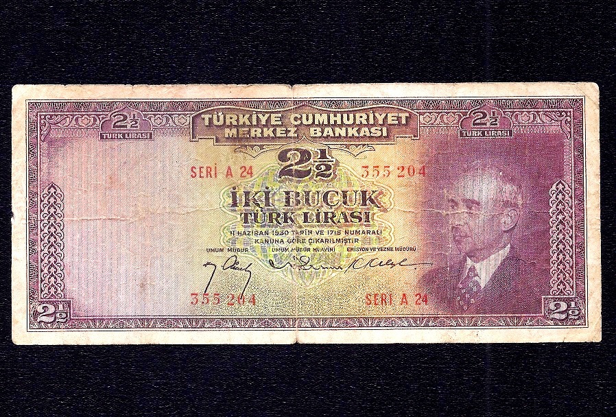 Turkey 2½ Lira  1947  P-140  * Pres. Inonu *  SERI  A24