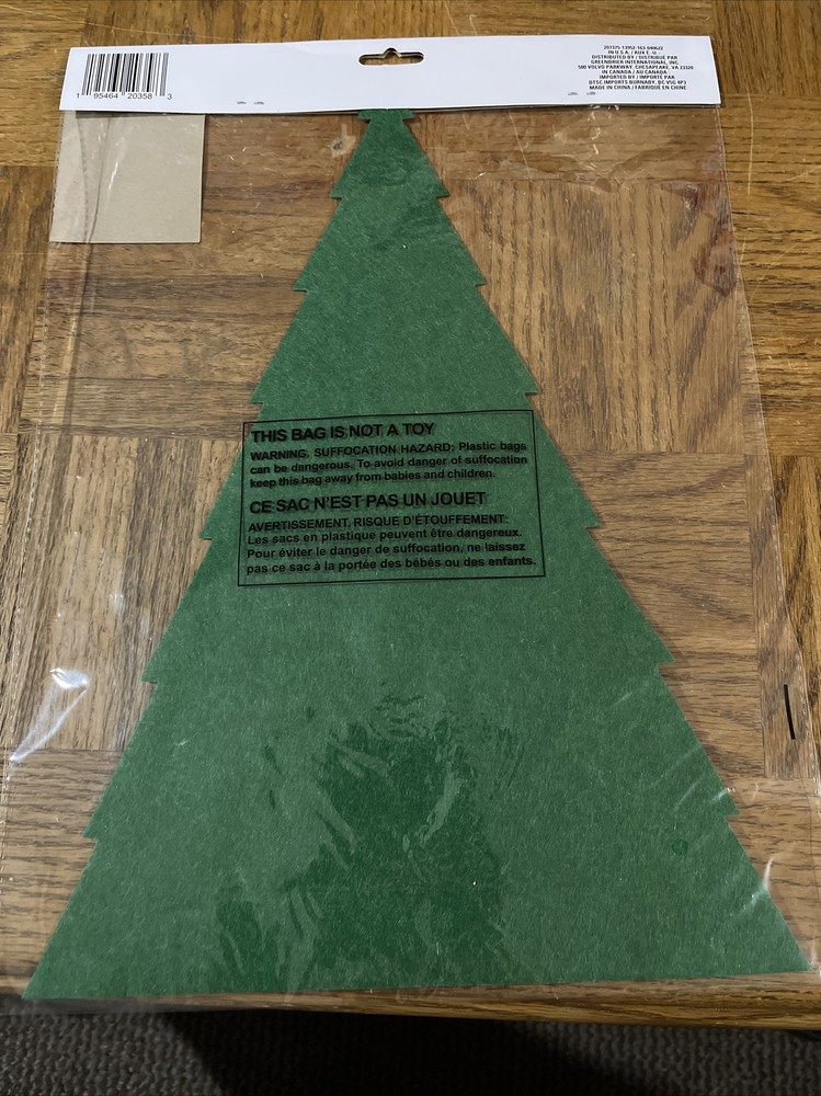 Crafters Square Large Felt Ornament Kit Tree
