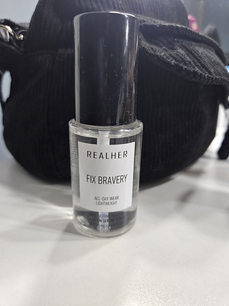 Realher Fix Bravery Setting Spray