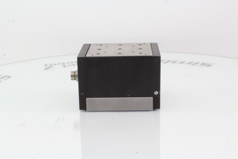 Newport MVN80 Vertical Linear stage