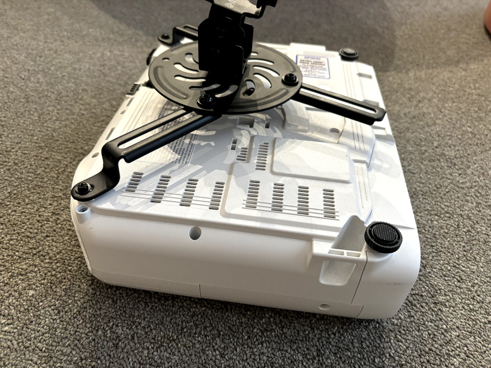 EPSON 3LCD PROJECTOR MODEL H979A