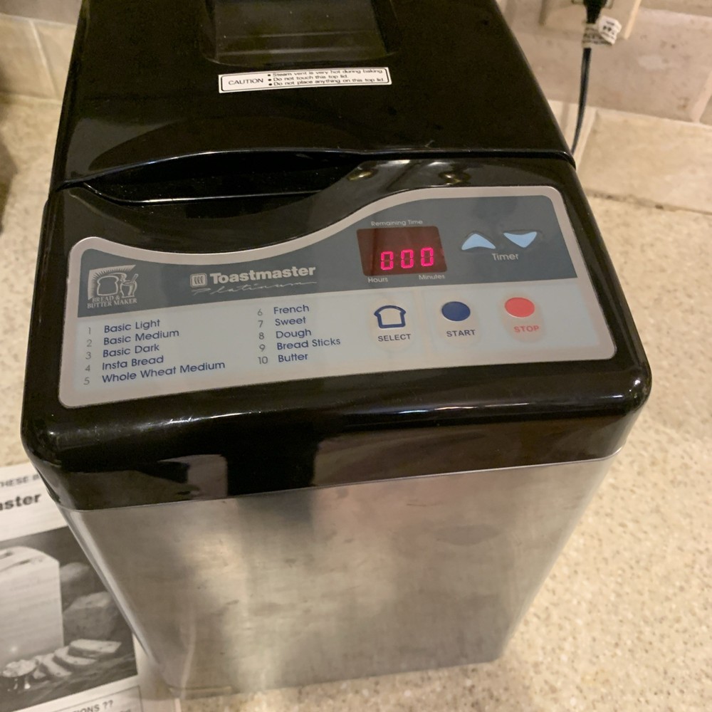 TOASTMASTER Model 1176S Automatic Bread AND BUTTER Maker Bread Machine Working