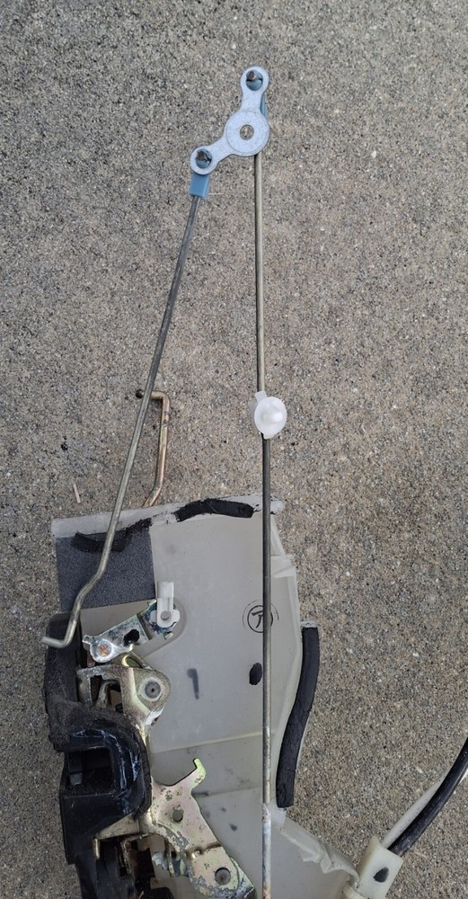 Lexus LS400 Driver's Door Lock Actuator