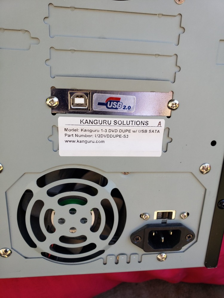 Disc Makers kANGURU SOLUTION-4 CD/DVD Duplicator Tower 1 -to-3