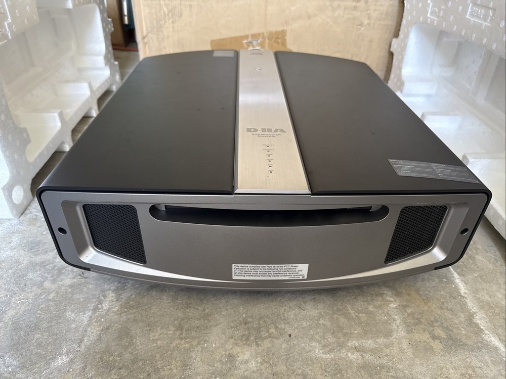 JVC DLA-HD10K D-ILA Projector