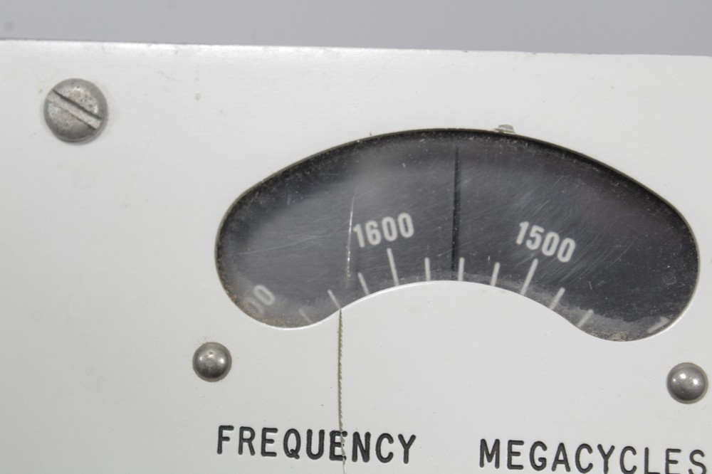 Polytechnic Research & Development Precision Frequency Meter 578A EL4017