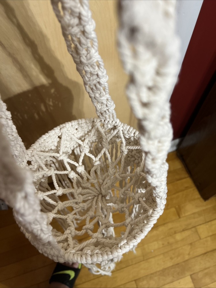 macrame plant hanger
