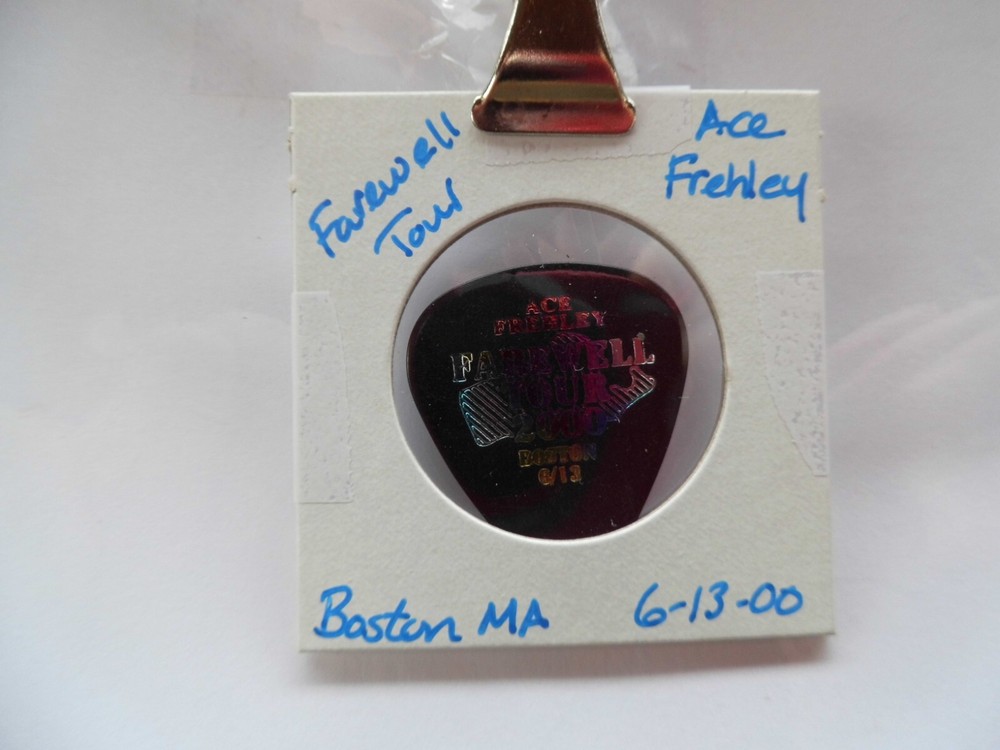 KISS ACE FREHLEY 6/13/00  GUITAR PICK~READ DESCRIPTION #5/17