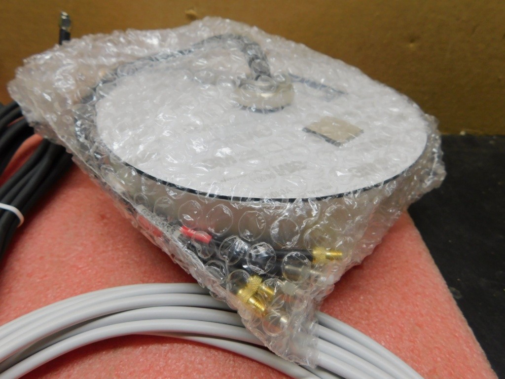 NEW Sierra Wireless 6-In-1 Dome Antenna -- White -- 6001121