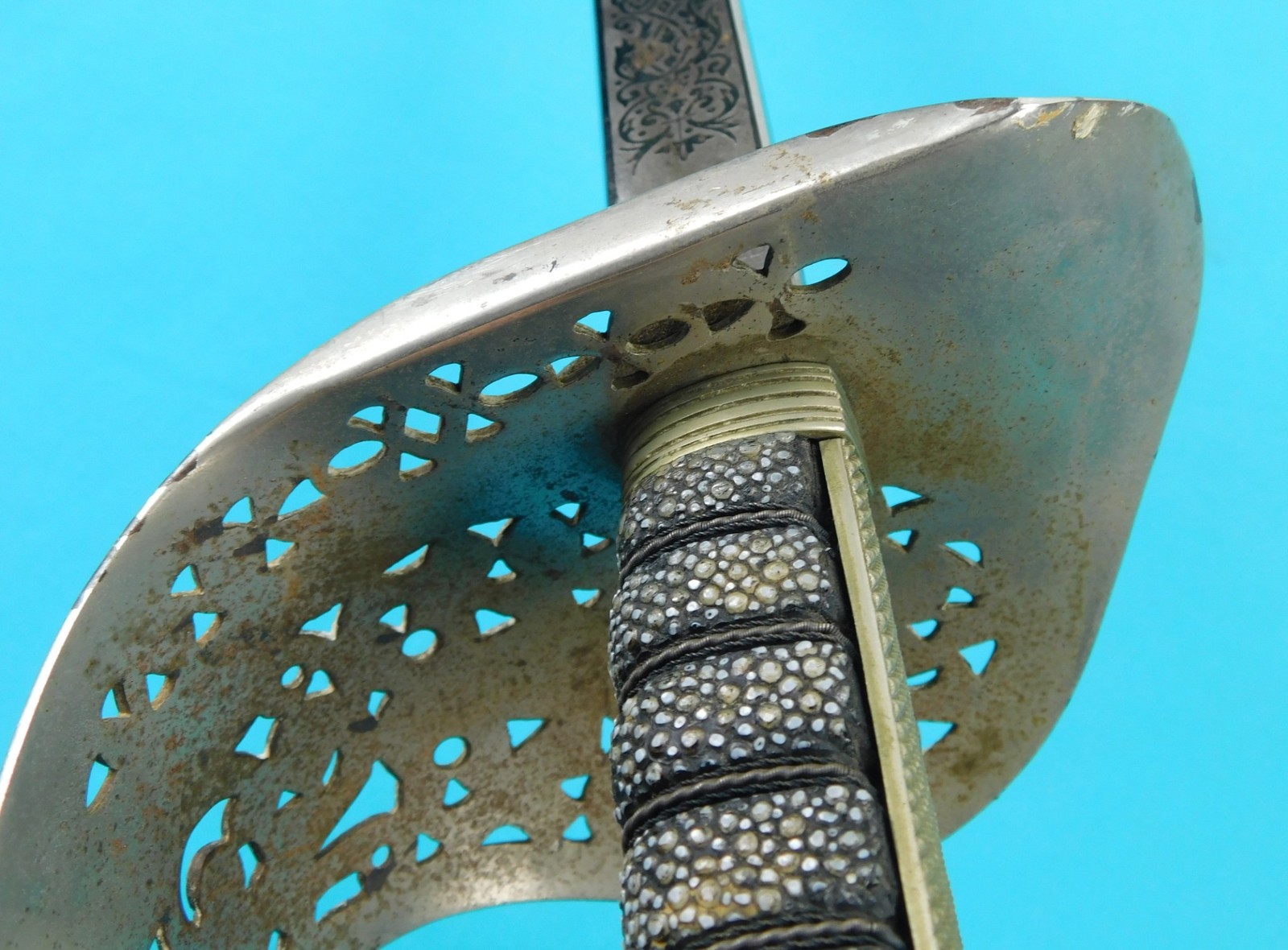 Antique British English WW1 Model 1897 Officer's Sword w/ Scabbard