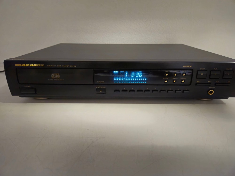 Marantz - CD-63 - Stereo Compact Disc player - Remote and Manual