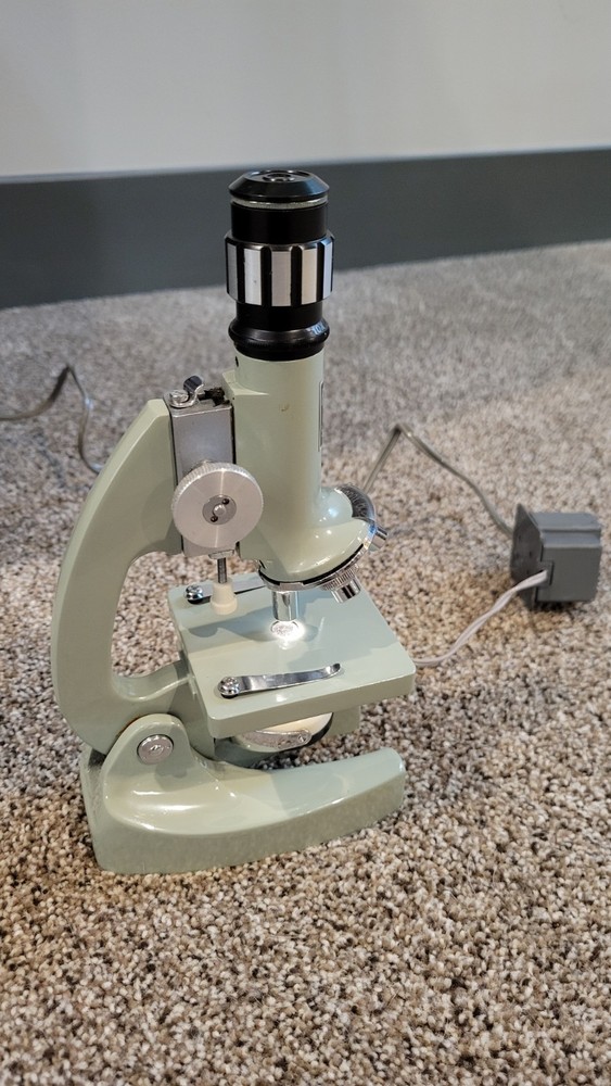 Focal Microscope Zoom 50x-900x Kit With Slides And Case
