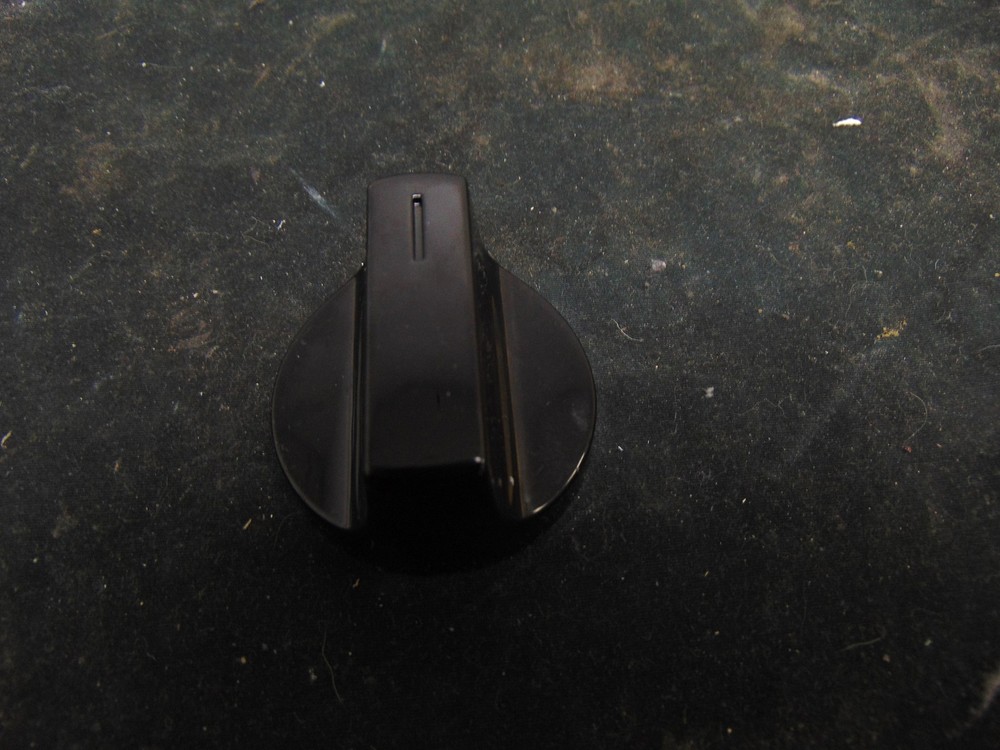 Whirlpool Electric Range WFES3030RS2 Control Knob