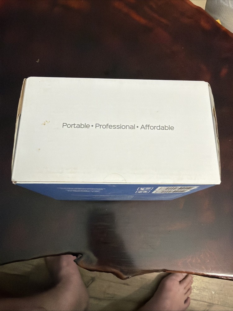 Parrot Teleprompter Used