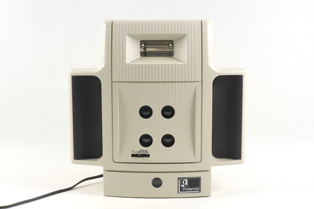 Polaroid Model ID Econo/Delux Camera System ID-104