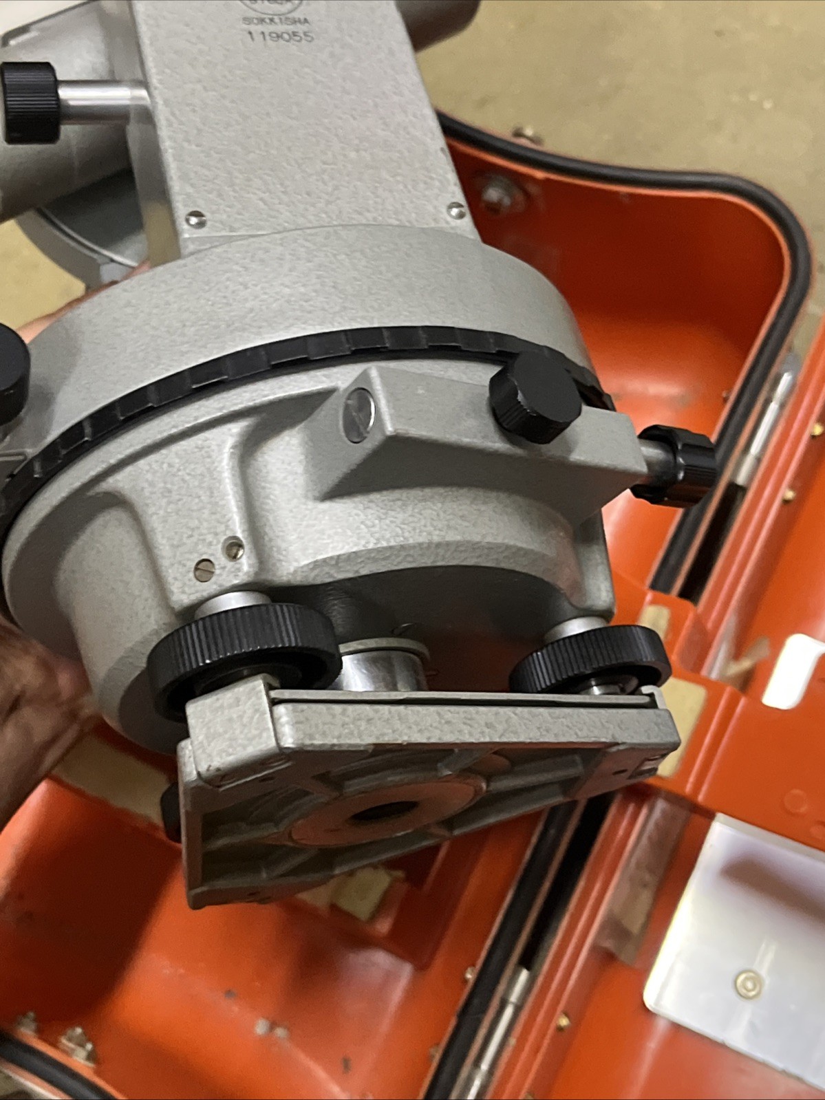 LIETZ / SOKKISHA BT-60A Surveyor Survey Transit with Case