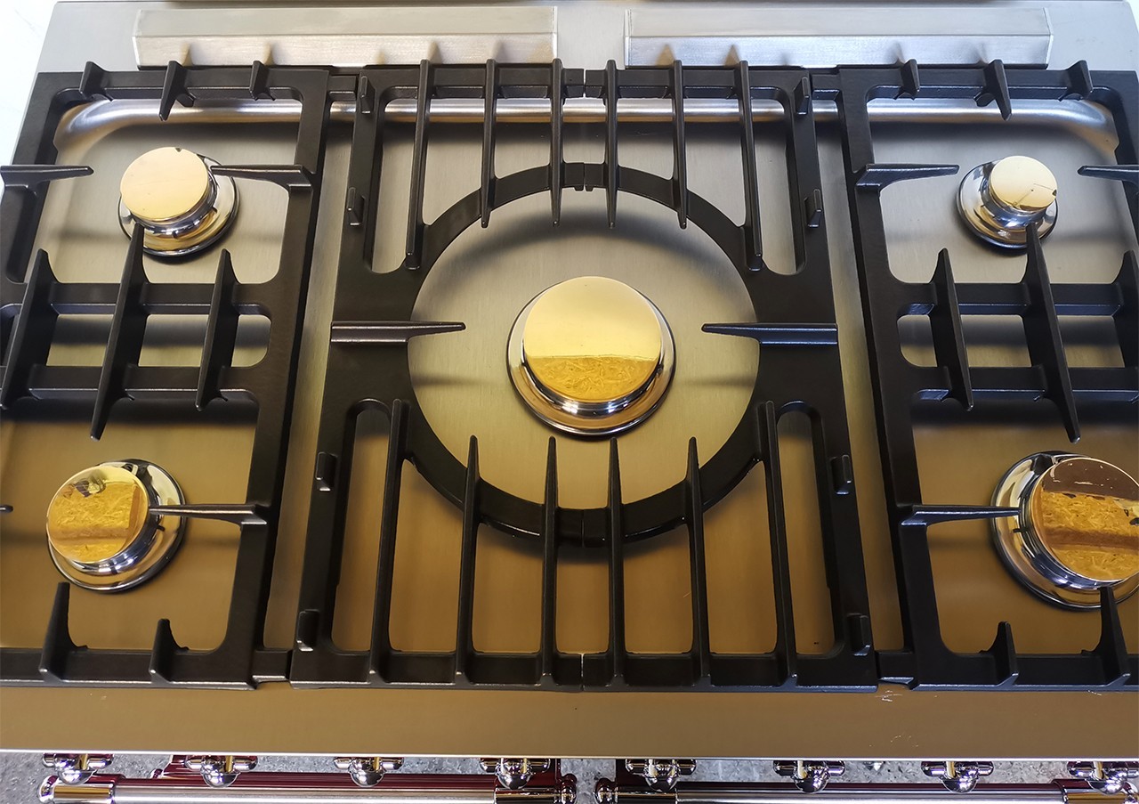 Lacanche Chagny Range 39 ⅜ in Burgundy & Chrome 100cm