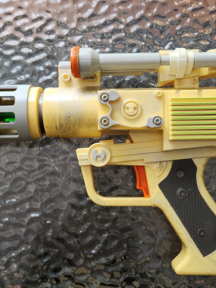 2004 STAR WARS General Grevious Electronic Blaster