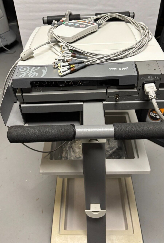 GE MARQUETTE MAC 5000 ECG SYSTEM (#2922)