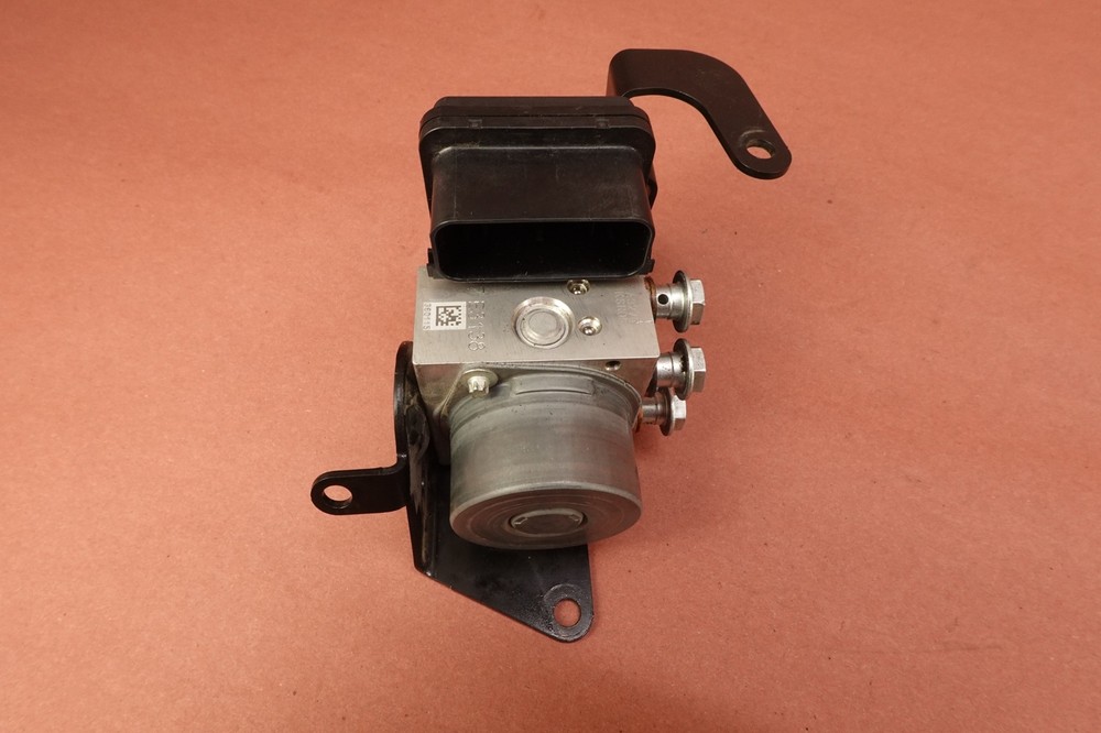 2018-2022 Harley Davidson Heritage Classic FLHCS ABS Pump Module Unit