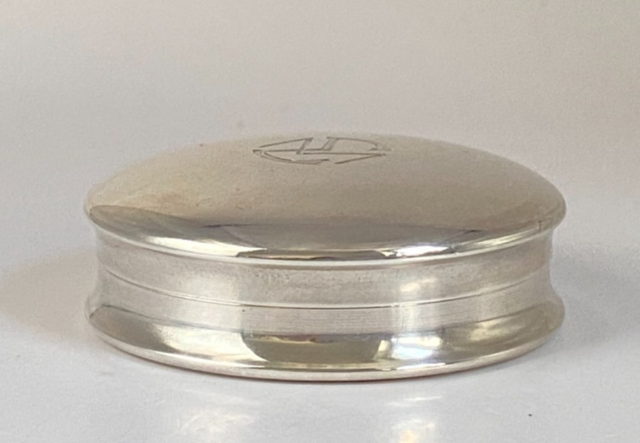 Antique c1910 Austrian Heavy Solid Silver Pill Trinket Box Gilt Interior