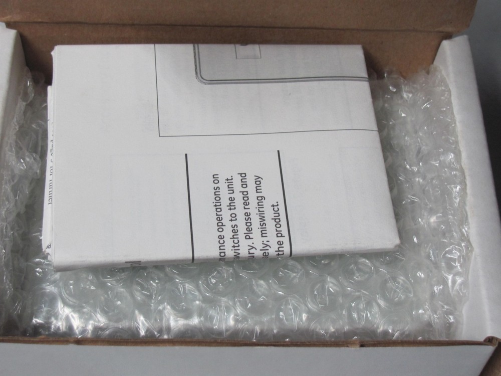 GE Sensing T8100-D Ventostat CO2 Ventilation Controller TMP, LCD, WHT