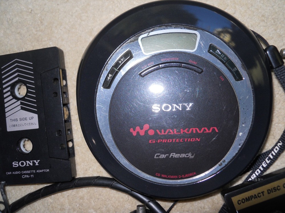 SONY D-EJ626CK Walkman Portable Compact Disc Player. AS-IS.