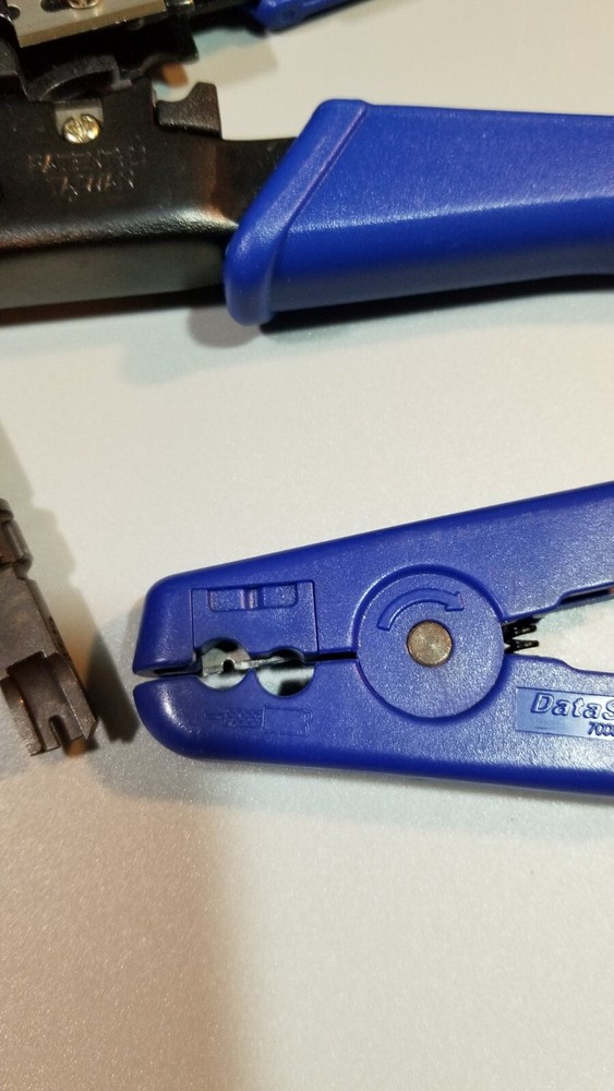 DataShark Network Tool Kit RJ45, RJ11 Cat5e, Cat6