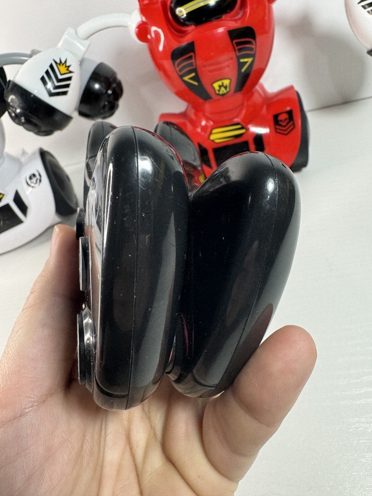 Sharper Image Remote Control Robot Set Multiplayer RC Red And White Tested