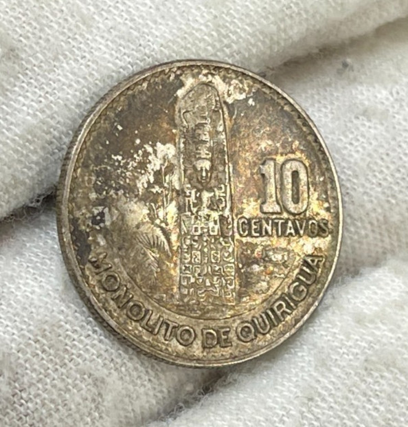 1961 Guatemala 10 Centavos Silver Coin