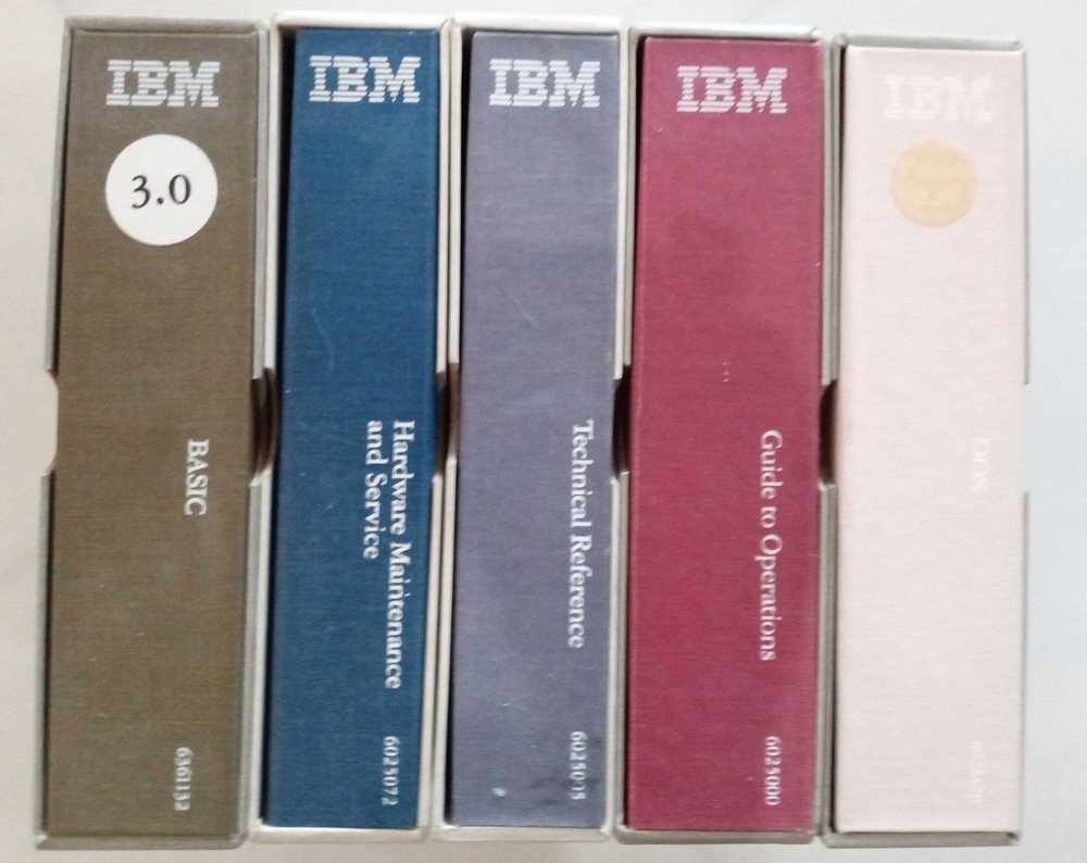 5 vintage  guides /  manuals on IBM DOS, BASIC, Ops/Svc , Maintenance, Tech Ref
