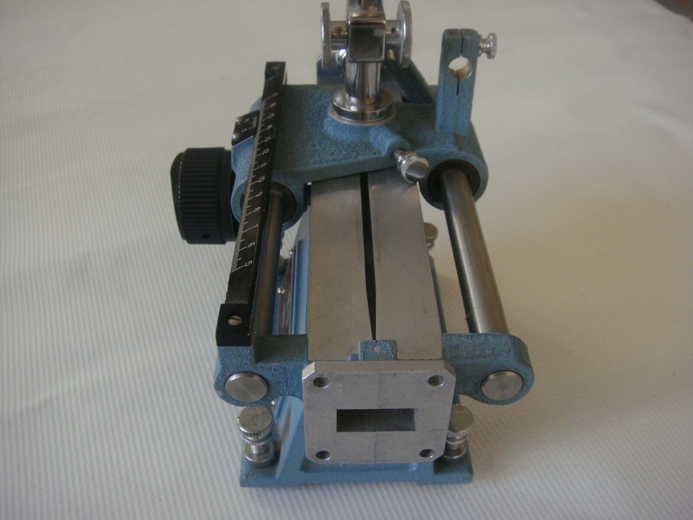 NARDA Impedance Meter Model: 220