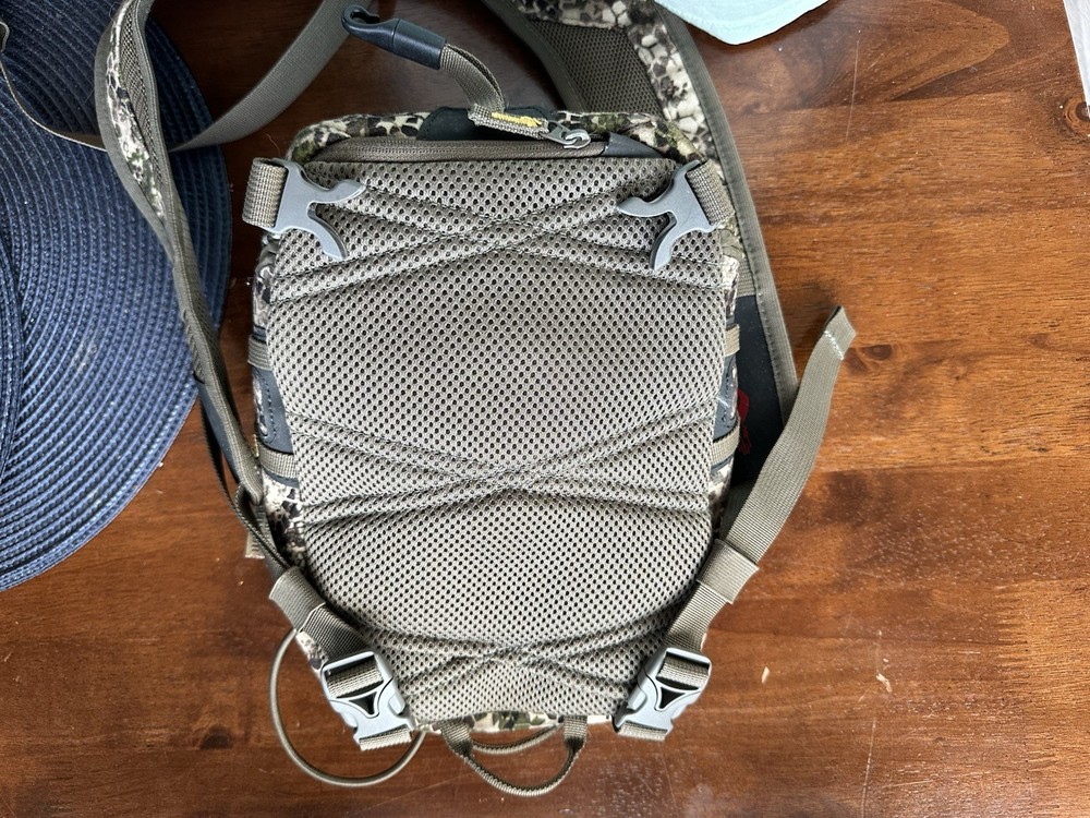Badlands Bino/Rangefinder Harness