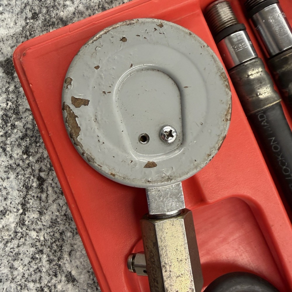 Snap-on MT307KB Compression Tester Kit