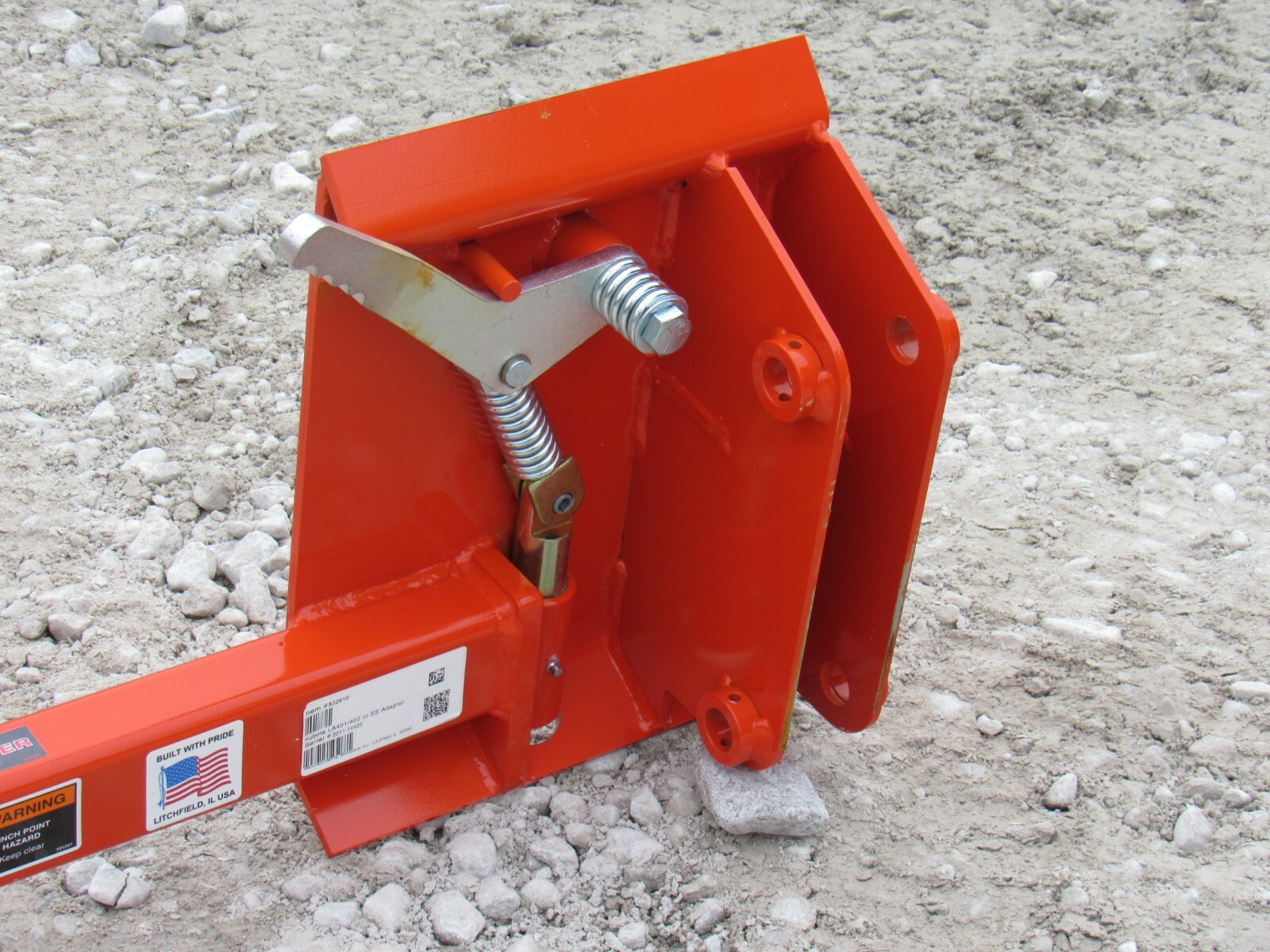 Kubota LA350 LA401 LA452 to Skid Steer Quick Attach Adapter Conversion 832810