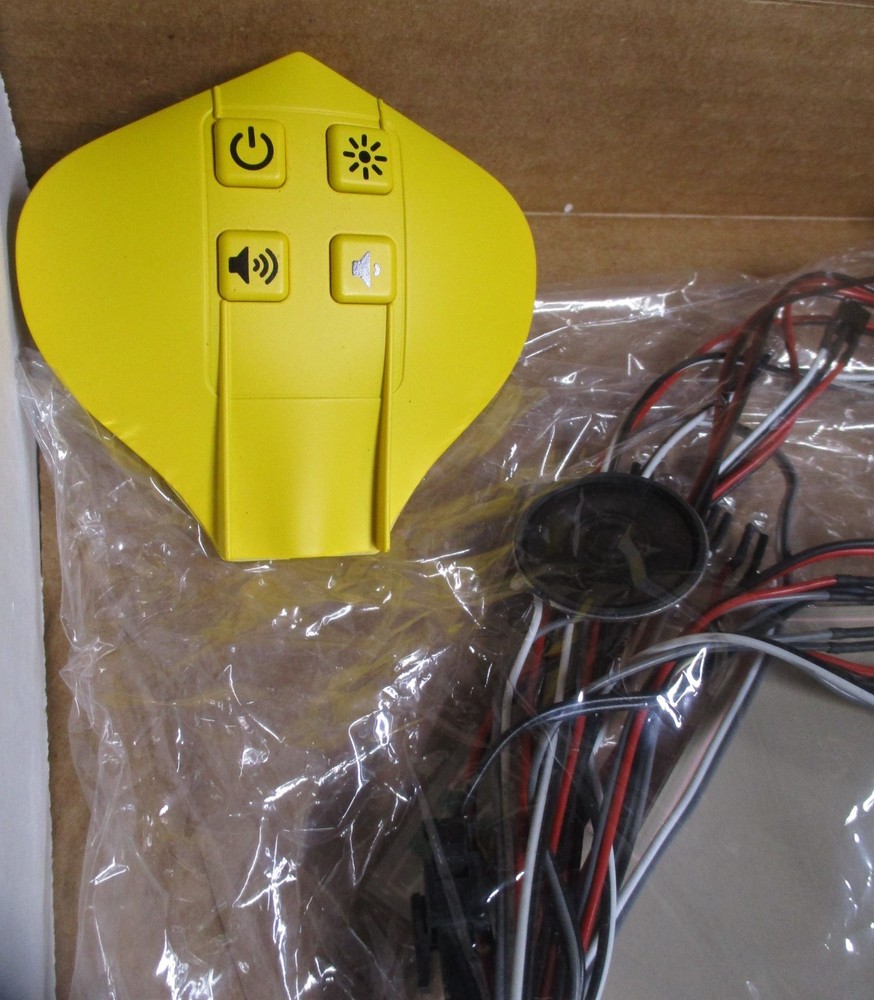 Moebius FLYING SUB 1/32 COMPLETE LIGHT & SOUND Electronics Kit NEW