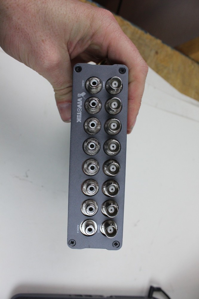 Vivotek VS8801, 8-Channel Video Server network encoder