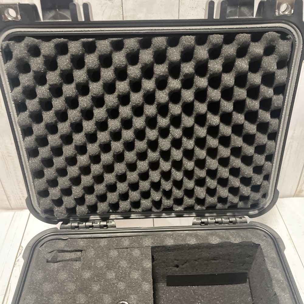 Redfield Molded Hard Pistol Case. With Two Locks. Very Nice