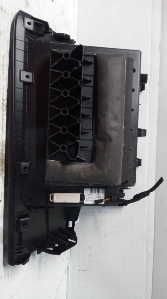 X1 2018 Glove Box 545646